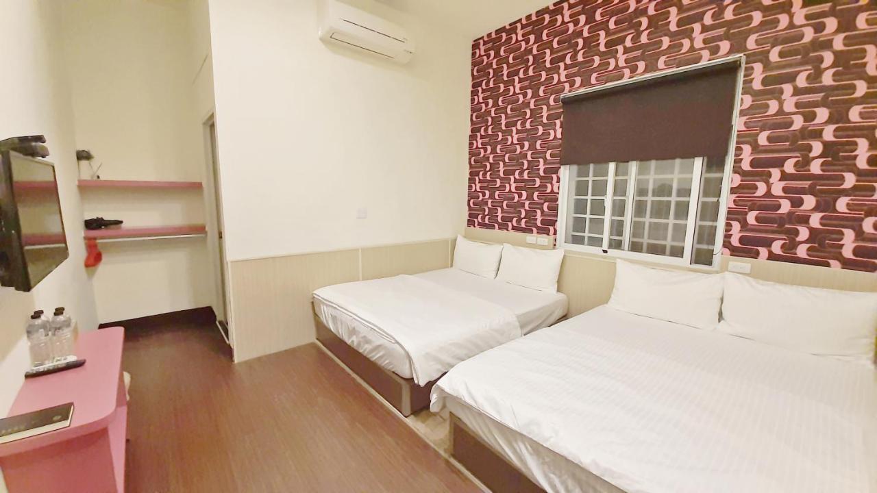 Home Sweet Beach Hotel Xiaoliuqiu Exterior foto
